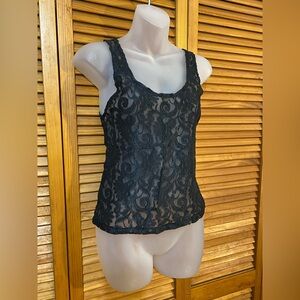 Mesh top- lacey